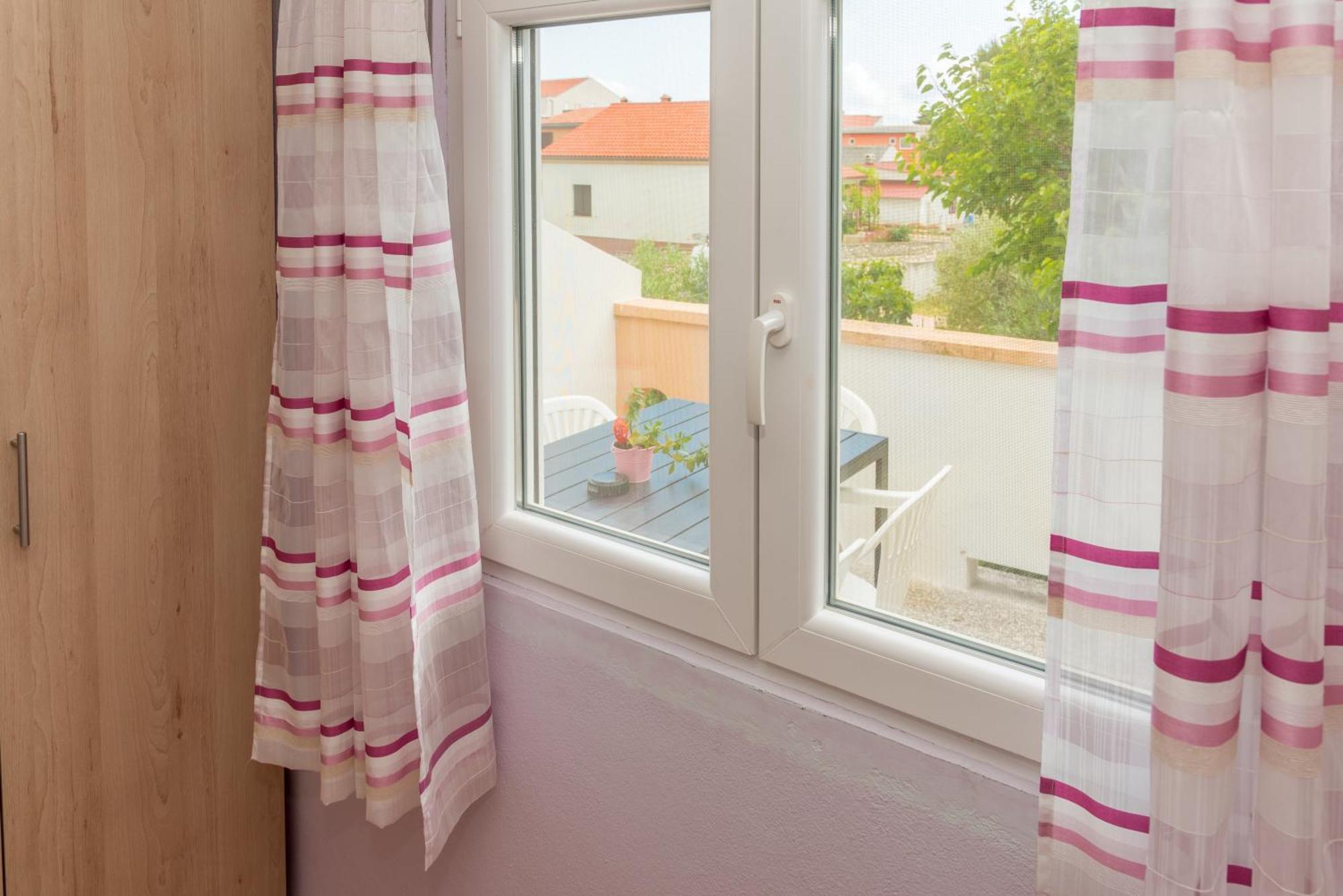 Apartmani Danijel Нін Екстер'єр фото